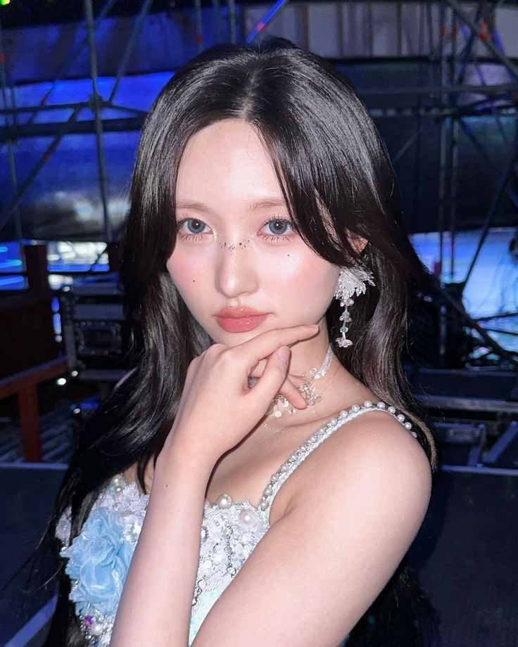 gaeul tweet media