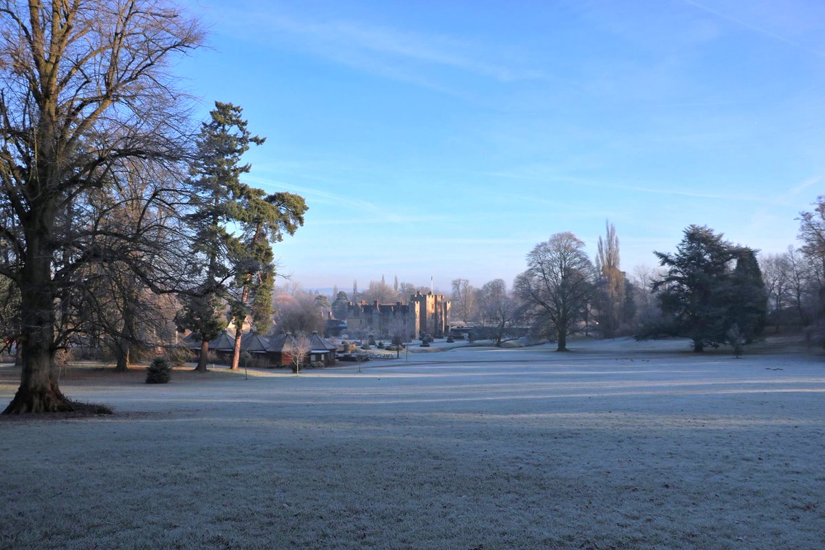 A view we never tire of, even better with a blanket of frost ❄️ #hevercastle