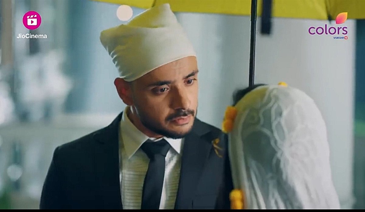 Do you get the dejavu? 👀
Is this u Mr.Viaan Raghuvanshi?😭
The gurudwara scene reminded me so much of KaViaan🤧.
#AdnanKhan #KathaAnkahee #Mannat