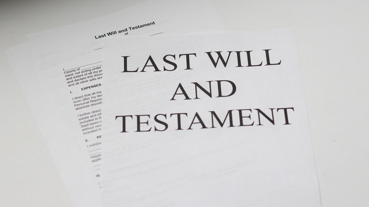 Thanks to the 1,600 people/organisations who responded to the Ministry of Justice’s proposals on the retention of wills. Good news: UK Government will not  proceed with any reforms that involve the destruction of original wills. Read in full here: gov.uk/government/con…
