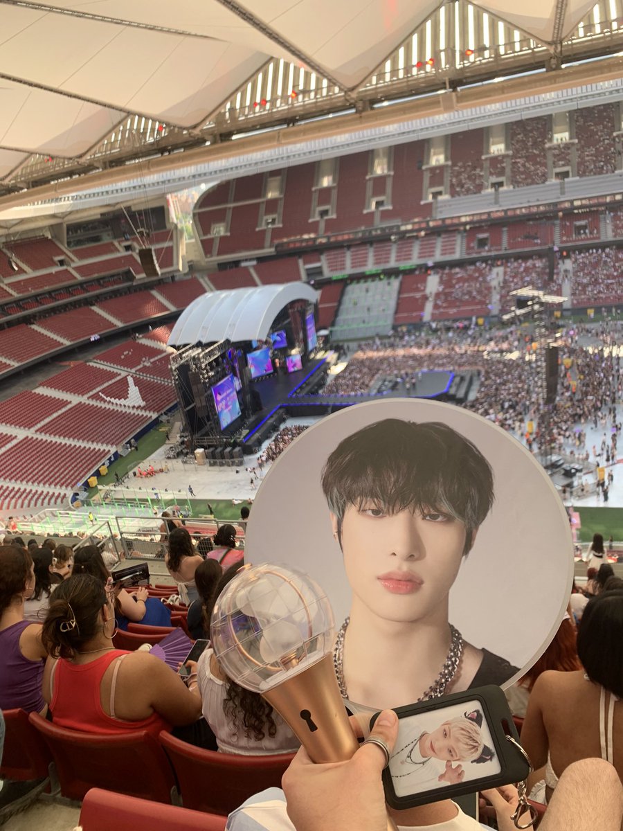 emi 💎 ˣ𝗼ˣ tweet media