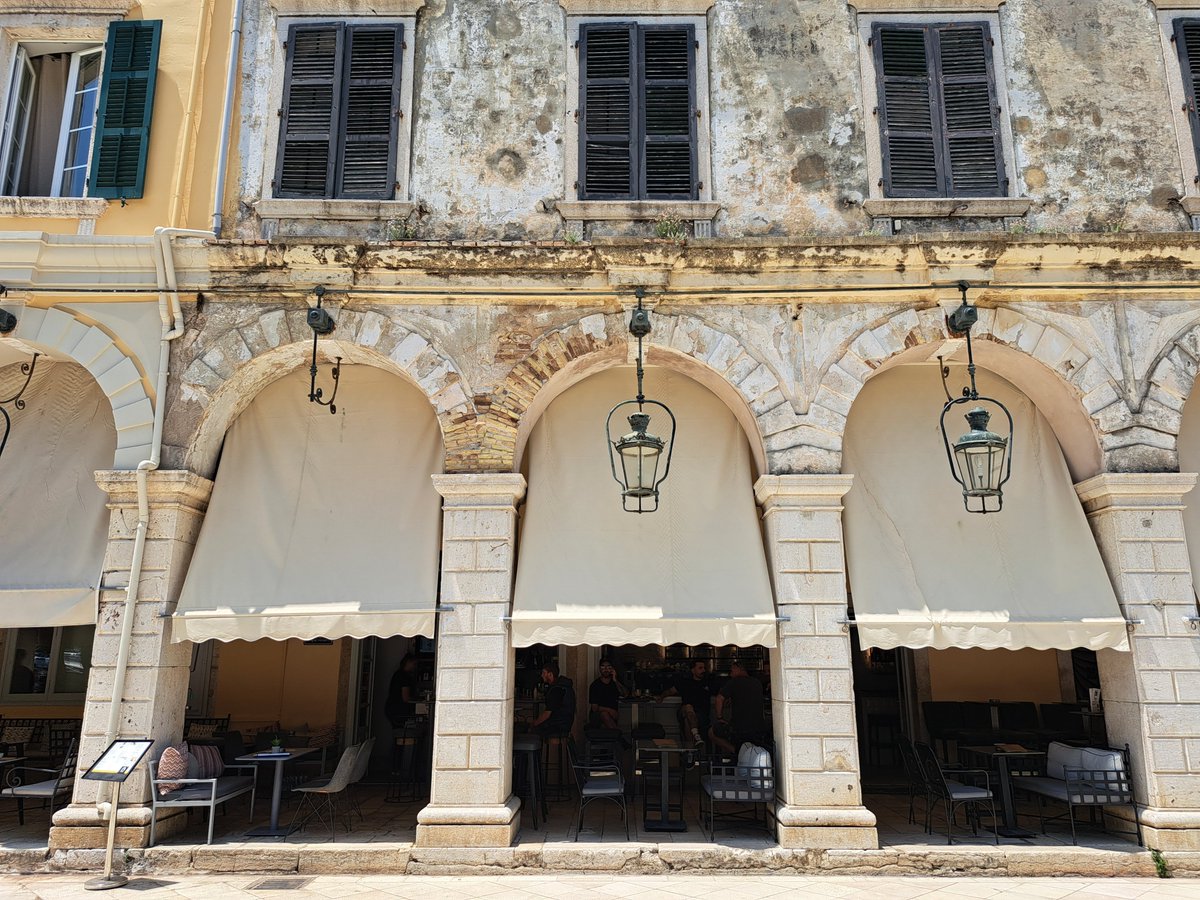 The Travel Locker tweet media