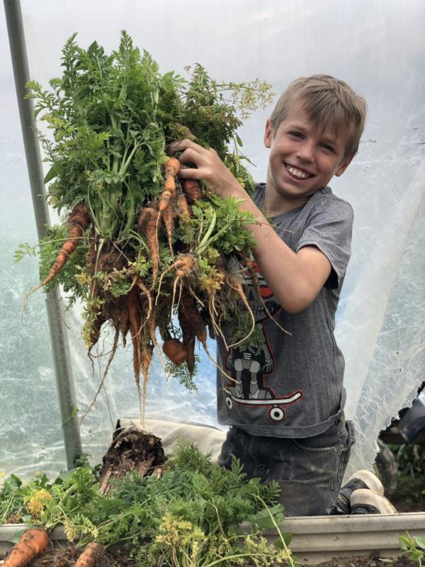 GreatNonprofits's tweet image. Homelessness solutions! 🏠 @HospHouseNWNC is a @GreatNonprofits top-rated nonprofit addressing homelessness in North Carolina counties of Watauga, Wilkes, Ashe, Avery, Alleghany, Mitchell, Yancey. See their comprehensive approach: greatnonprofits.org/org/hospitalit… #HomelessnessSolutions