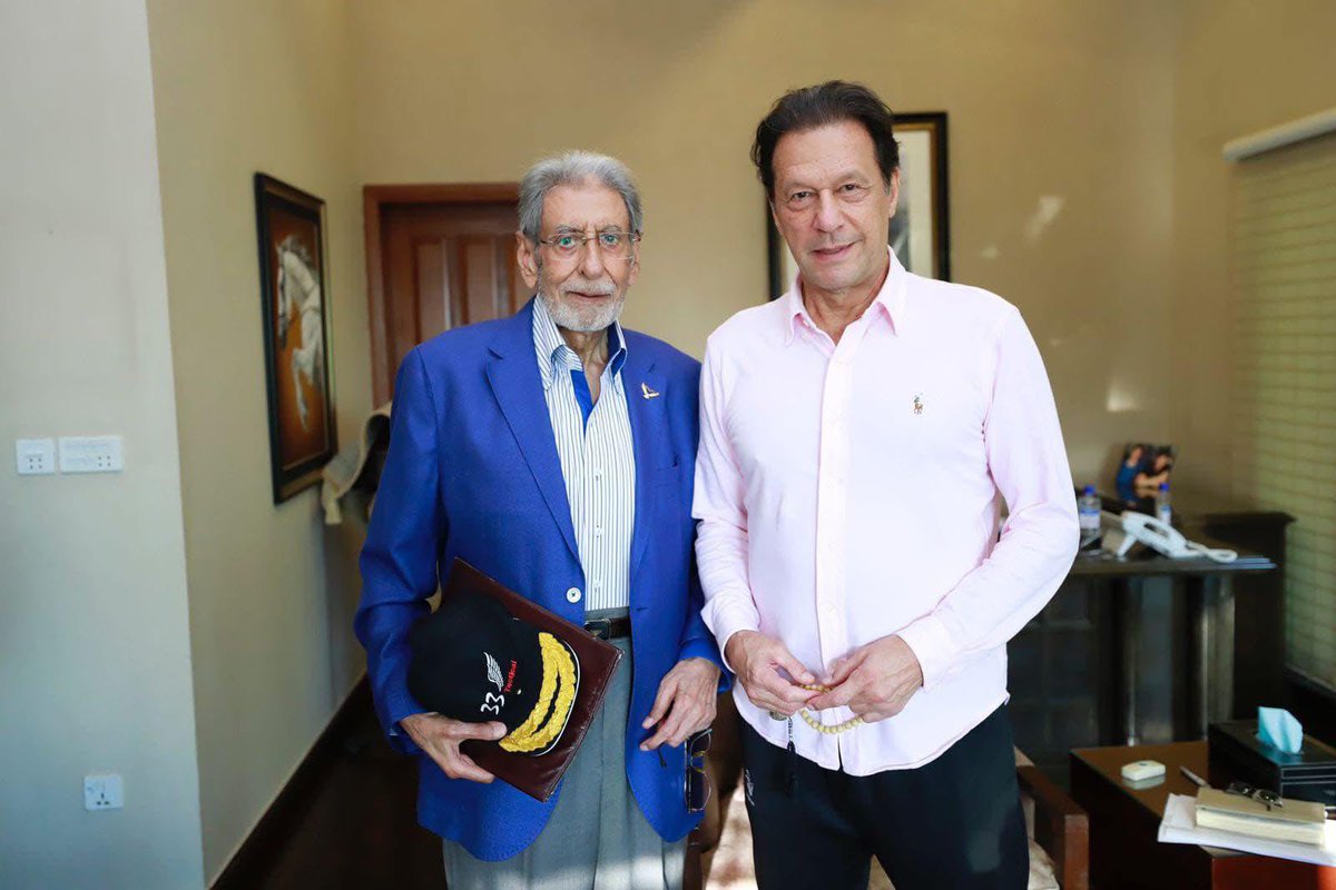 Deeply saddened to hear the passing of Air Commodore Sajjad Haider. He was truly a warrior, who played a heroic role in defending the country during the 1965 war. 

His commitment to fighting the war of Pakistan’s survival, and leaving a better future for the coming generations