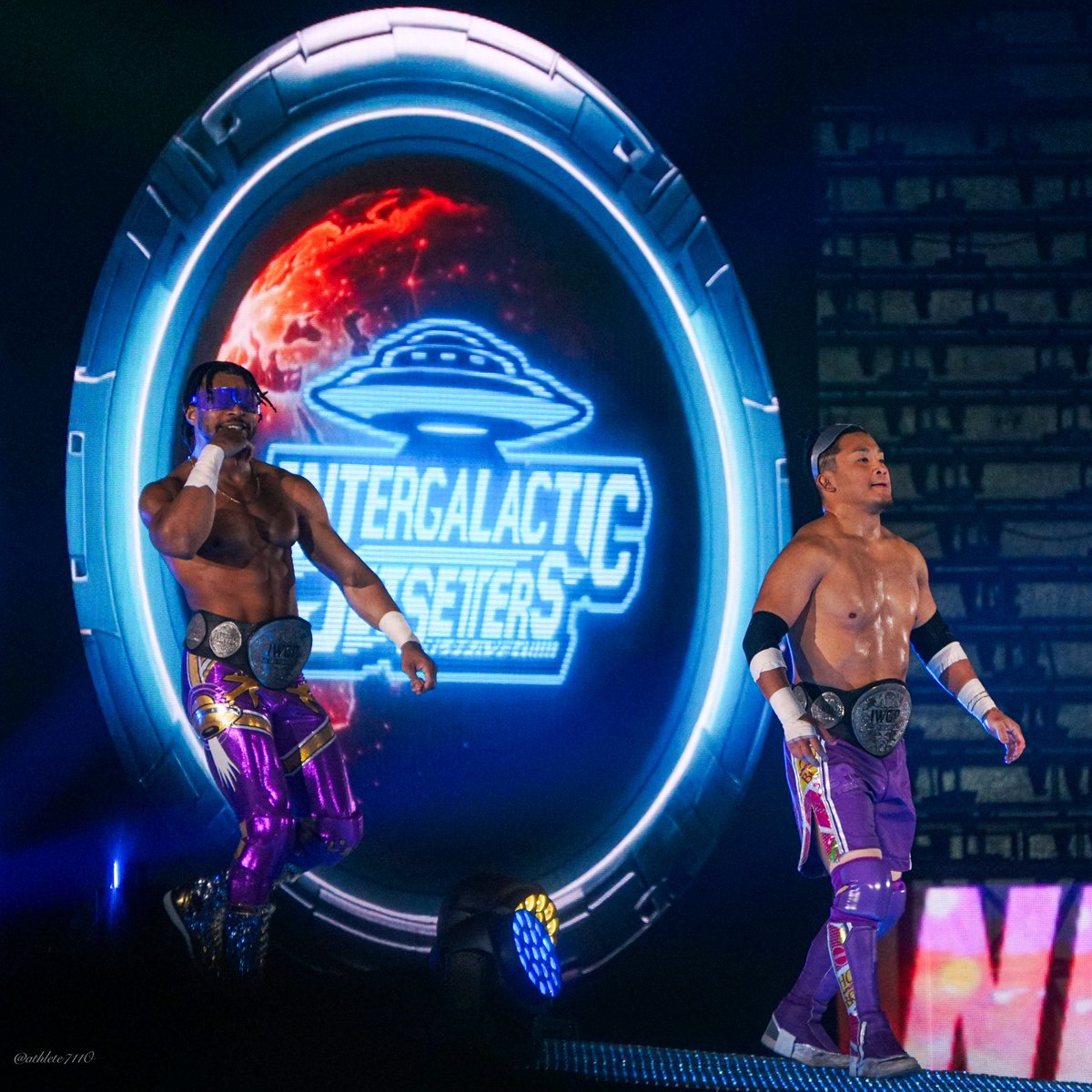 athlete711O's tweet image. 2025.1.4 東京ドーム
WRESTLEKINGDOM 19 in 東京ドーム
KUSHIDA選手
ケビン・ナイト選手
JET SETTERS✈️
#njpw #njwk19
#JETSETTERS
#KUSHIDA 選手
#KevinKnight 選手