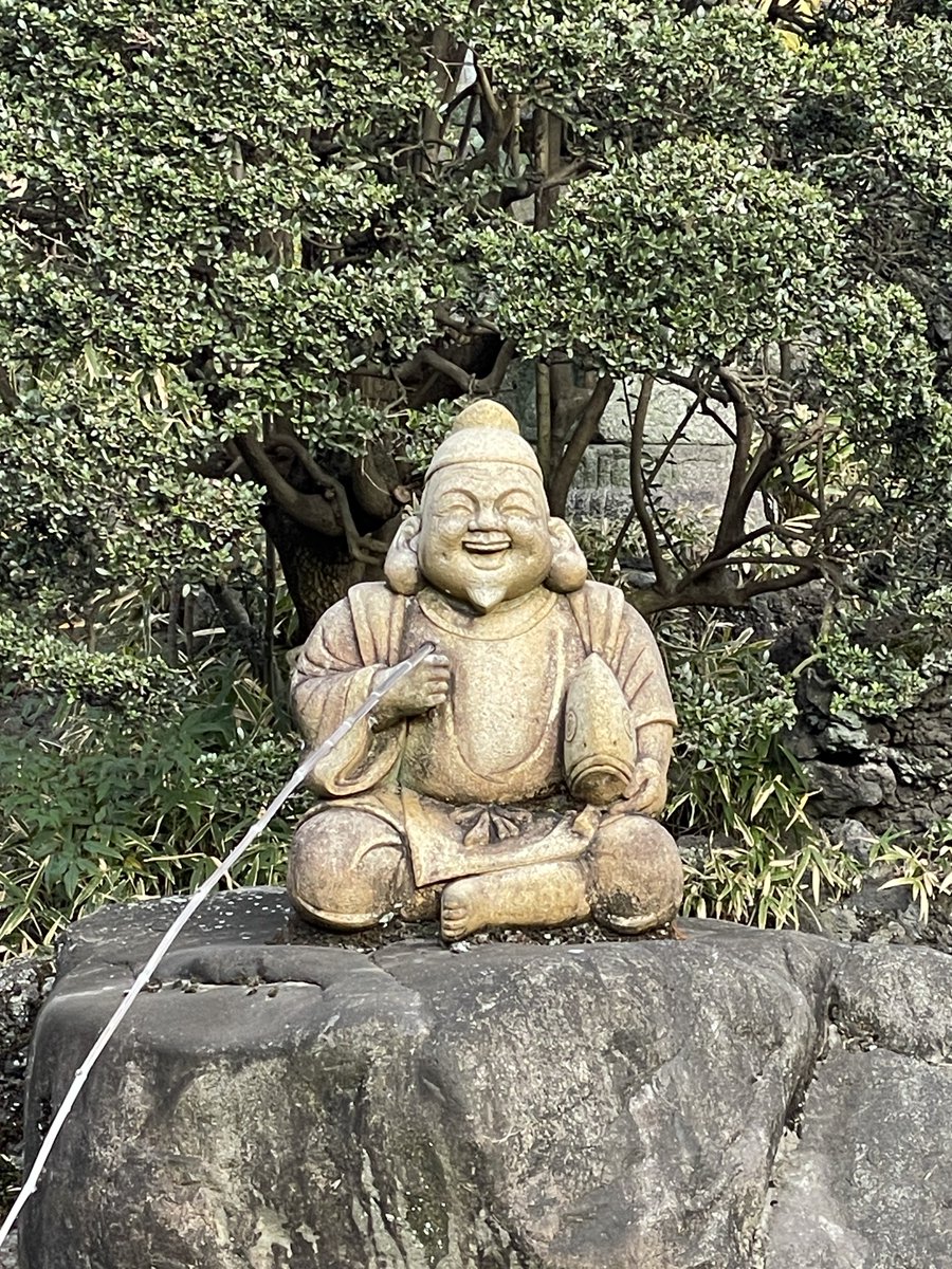 なんとなく縁起が良さそうな写真を置いておく