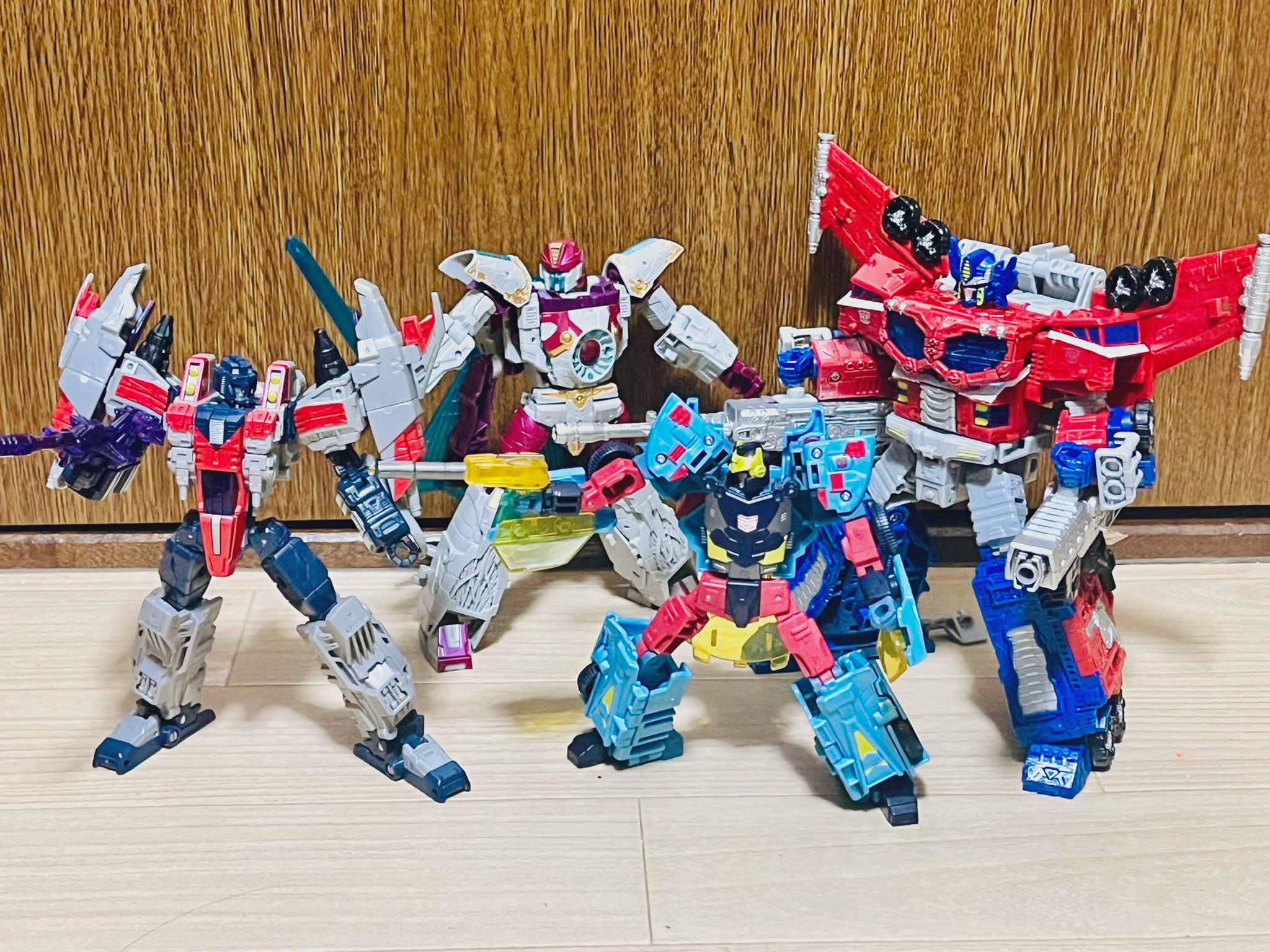 ギャラクシーフォース フレイムコンボイ&クロミア ギャラクシーフォース フレイムコンボイ&クロミア - メルカリ