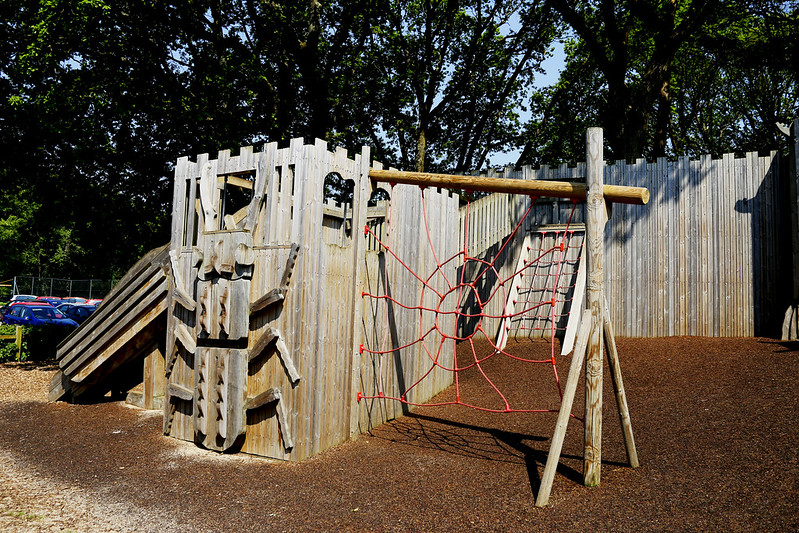 "A grant application to restore the much loved Woodpecker Play Area was submitted on 7th January.

Now, we really need input from the people that use it on what they do and don’t like and how to potentially improve it."

docs.google.com/forms/d/e/1FAI…
