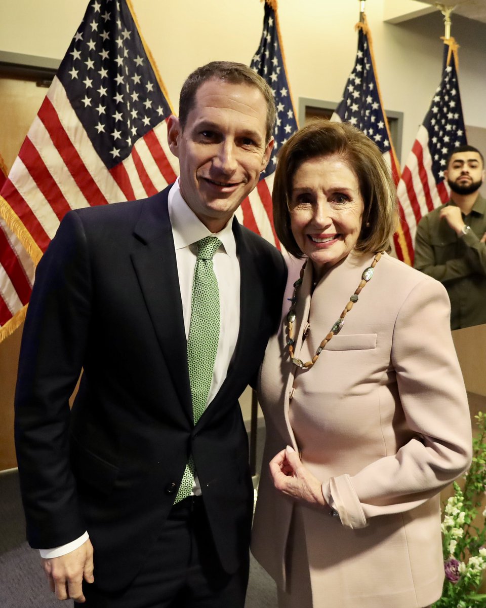SpeakerPelosi's tweet image. Congratulations, @DanielLurie, 46th Mayor of San Francisco — an innovative, empathic leader elected with a call to service, change and accountability.

I look forward to working with Mayor Lurie toward a thriving San Francisco for all!