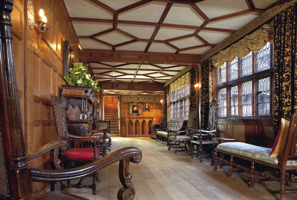 It was previously believed that Thomas Boleyn added the Long Gallery, but research has revealed that it was actually Anne of Cleves’ vision. Anne added the Staircase Gallery on the floor below, connecting the two wings of the house &amp; the Entrance Hall.