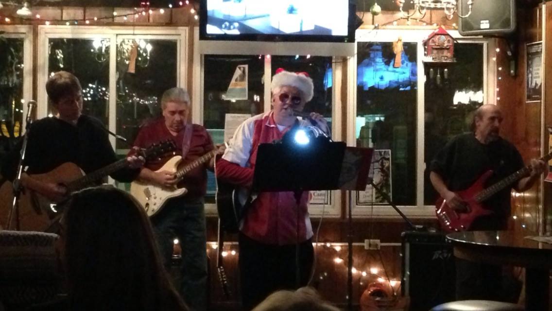 The_Fource's tweet photo. #enFourcers
The Fource @The_Fource #Christmas songs: About Christmas & House Of The People We Love on Christmas Songs Radio ALL YEAR LONGπ»Please REQUEST our songs by typing The Fource into search bar https://t.co/lhfzpjZirO
May The Fource Be With You Always π§
#Xmas #TheFource https://t.co/vdoyDK52PG