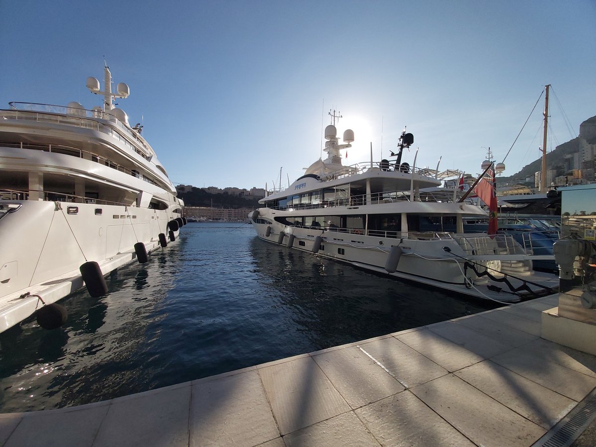 jtgrandtour's tweet photo. #monacoplusbeaupaysdumonde #jetaimemonaco #port #hercule #monaco https://t.co/f6H6gTG1cF