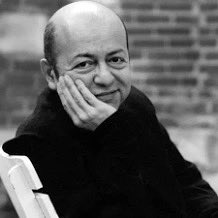 Çok değerli dostumuz
TÜRK EDEBİYATININ BÜYÜK USTALARINDAN
SELİM İLERİ'yi kaybettik.
Allah rahmet eylesin! Eserleri ve anılarıyla yaşayacak!