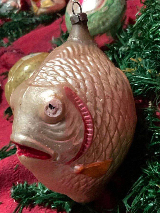 AXAXAXAA's tweet image. Завтра на работу, но я буквально эта рыба