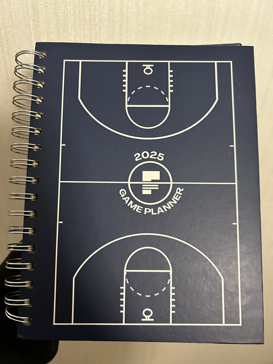 GoldieOnSports's tweet image. running back the @flagrantmag planner because it was so perfect last year i needed it again