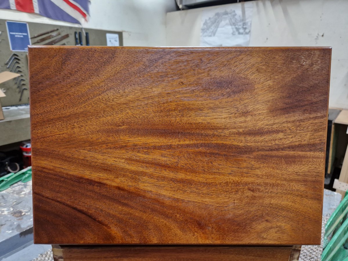 Been working on a side project at work to store wood samples we sometimes call upon to assist timber identification. Not a best showing of my patience with the dovetails but I am really happy with the bookmatching effect I have achieved on the lid #Shipwright #Joinery #Hartlepool