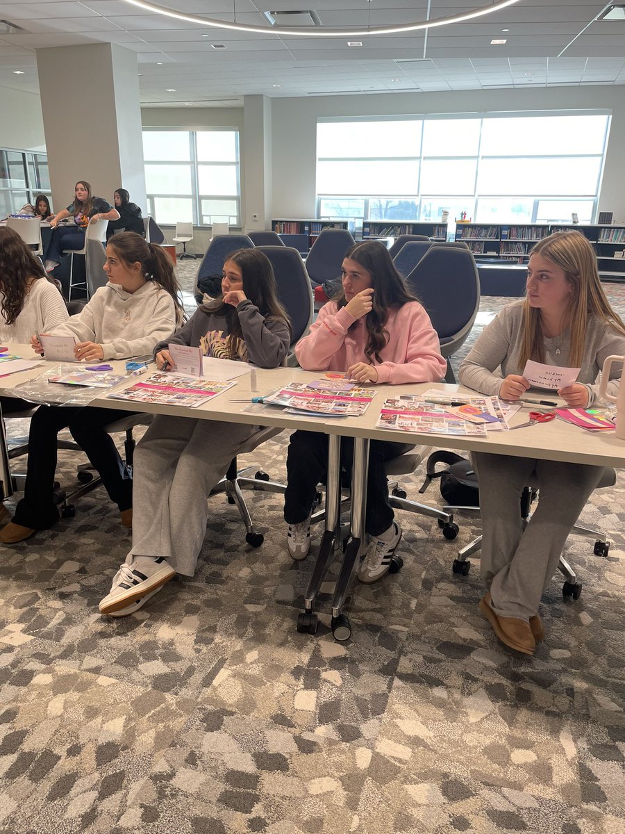 The first ever LMS WonderGirls meeting was a huge success! The 8th grade girls created vision boards and were encouraged to dream big for big futures! Mrs. Ellis and Ms. Silvelo are looking forward to a great year with our newest WonderGirls! #wondergirls