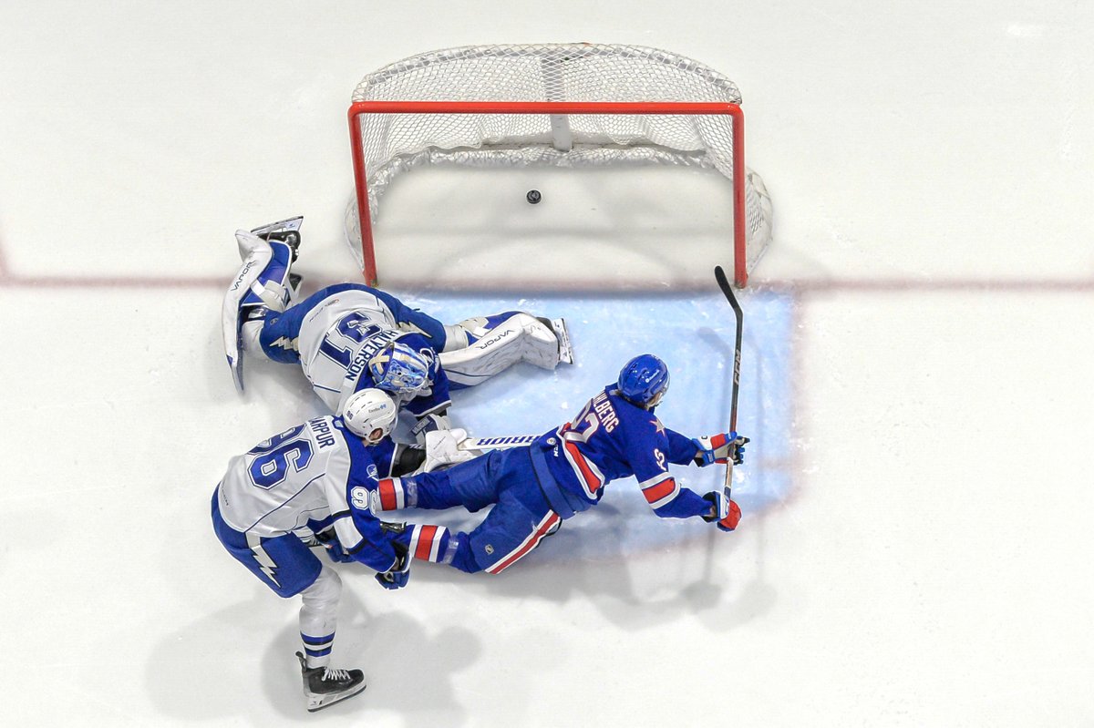 World Sports Photography Awards (@worldsportspix) on Twitter photo Another set of amazing finalist images from the World Sports Photography Awards 2025 with <a href="/mpbcom/">MPB</a>!
We are extremely close to the announcements of our winners, so please keep an eye out on our socials and website!
📸
<a href="/danhimbrechts/">Dan Himbrechts</a>
<a href="/Peter_J_Byrne/">peter byrne</a>
<a href="/MiMiV4682/">Micheline 📸</a>
#wspa25 Another set of amazing finalist images from the World Sports Photography Awards 2025 with <a href="/mpbcom/">MPB</a>!
We are extremely close to the announcements of our winners, so please keep an eye out on our socials and website!
📸
<a href="/danhimbrechts/">Dan Himbrechts</a>
<a href="/Peter_J_Byrne/">peter byrne</a>
<a href="/MiMiV4682/">Micheline 📸</a>
#wspa25