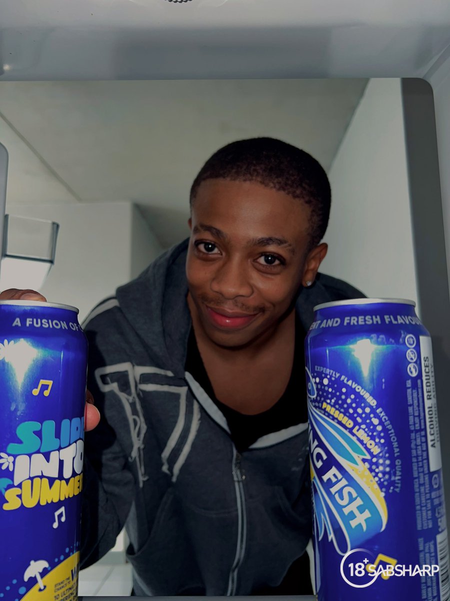 ArjiinLua's tweet photo. We still Sliding Into Summer 🍋 Chilled Pressed Lemon in hand, let the good vibes roll. @FlyingFishSA #SlideIntoSummer #ad https://t.co/6z4aWeF0bZ