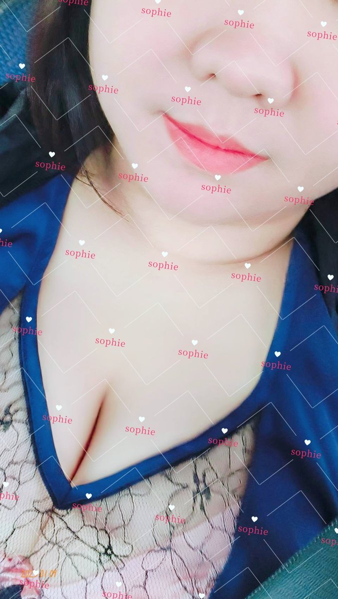 2025年第二篇
必須更愛自己一點
需要變自私一點
現實強迫你必須改變❤️
沒有任何誰會替你去想
2025請多多支持