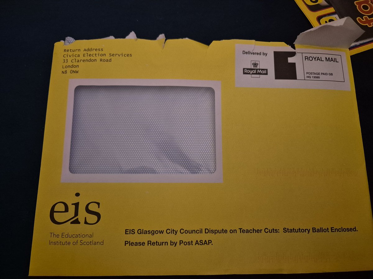 Susan Quinn (@susanquinn1) on Twitter photo <a href="/EISGlasgow/">EIS Glasgow</a> Folks...my yellow envelopes has arrived and ballot paper will be in post when I go out later.
It's so important we all post our voting papers. I'm voting Yes to industrial action and hope you will too but whatever you think...VOTE! <a href="/EISGlasgow/">EIS Glasgow</a> Folks...my yellow envelopes has arrived and ballot paper will be in post when I go out later.
It's so important we all post our voting papers. I'm voting Yes to industrial action and hope you will too but whatever you think...VOTE!