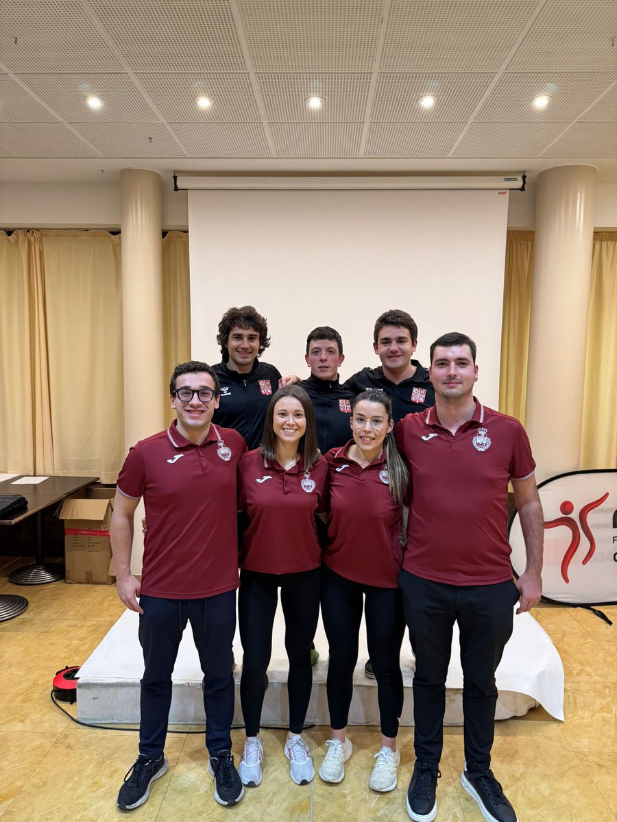 🏆CESA 2025

Desde el 3 de Enero se encuentran en Cataluña 7 de nuestros árbitros dirigiendo partidos de máximo nivel estatal.

👬Jon A. Goenaga &amp; Aitor Gurrutxaga
👬Unai Bengoetxea &amp; Oscar Gil
👭Marta Fernández &amp; Maialen Calderón
🧍‍♂️Unai Loidi

🙌Zorionak y a seguir trabajando!