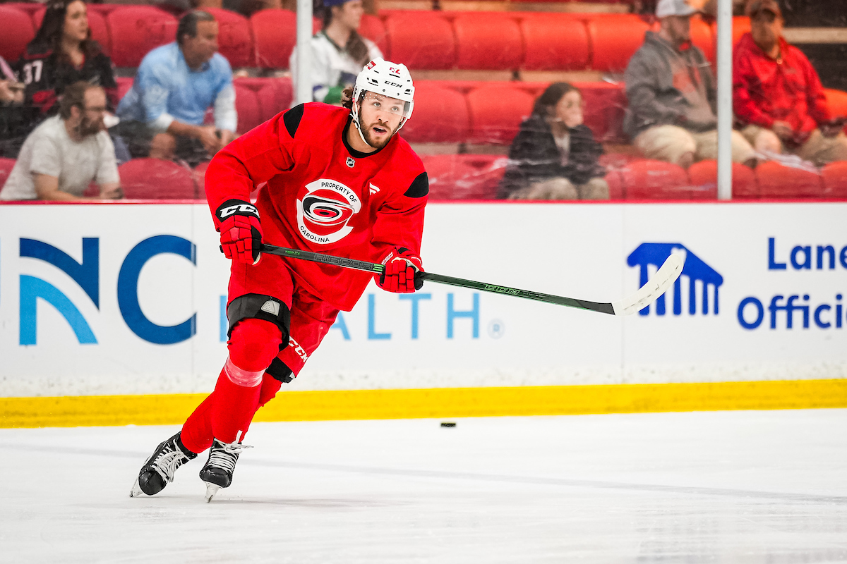 The #Canes - including Frederik Andersen - as they skate today at Invisalign Arena:

Jarvis - Aho - Roslovic
Robinson - Kotkaniemi - Necas
Svechnikov - Staal - Martinook
Jaaska - Drury - Blake

Slavin - Burns
Orlov - Chatfield
Smith - Walker

Kochetkov | Tokarski | Andersen