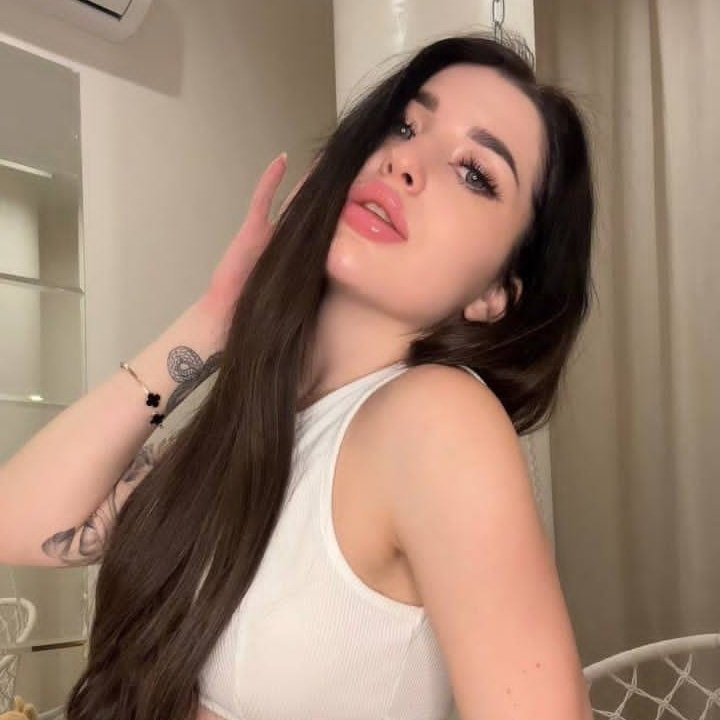 I wanna make you my pet and walk you on a lease around your neighborhood