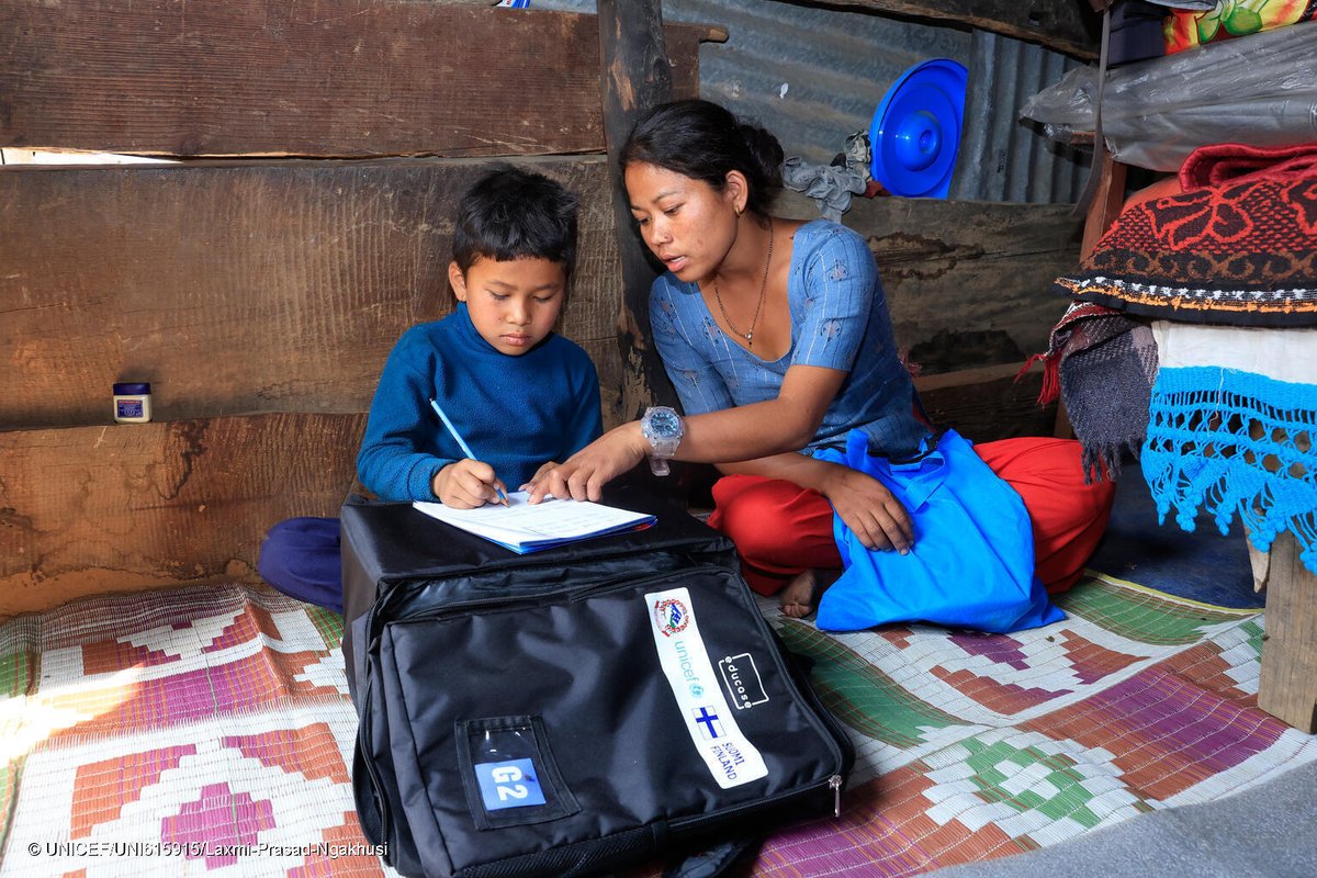 Who says a school bag is just for carrying books?

Thanks to UNICEF and partners, children in Nepal can learn on the go with Educase, a school bag that transforms into a portable desk.

Share your ideas for redesigning other school items to help children learn better. #LetMeLearn
