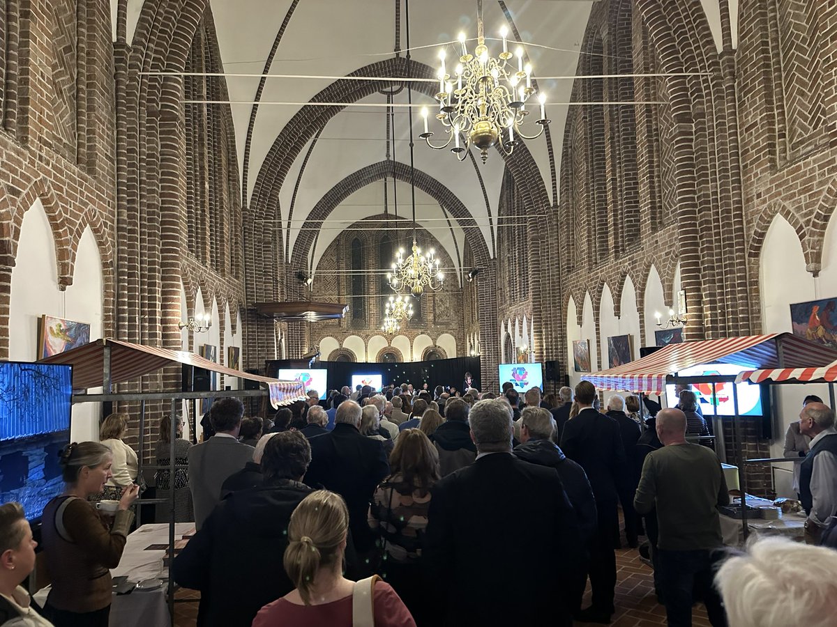 Gezellige volle marktpleinkerk in Winschoten tijdens de nieuwjaarsreceptie 2025! Veul heil &amp; zeg’n! 
Een gelukkig, voorspoedig, vredig en gezond nieuwjaar gewenst!