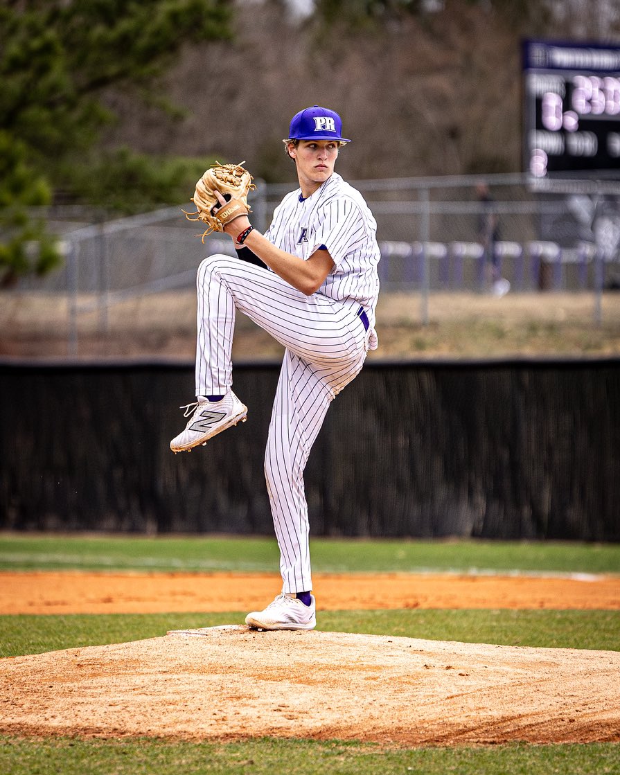 honored to be named a finalist for <a href="/HotStoveDinner/">Hot Stove League Baseball and Softball Awards</a> “high school baseball pitcher of the year”.  Huge thank you to the coaches who promoted me for this award. 

<a href="/coachsmallbsb/">Tommy Small</a> <a href="/Megastarbasebal/">Charlotte Megastars Baseball</a> <a href="/Baseball_LR/">LR BEARS BASEBALL</a> <a href="/jakerobbins49/">JAKE ROBBINS 🇺🇸</a> <a href="/donnieb1322/">Donnie Bridges</a>