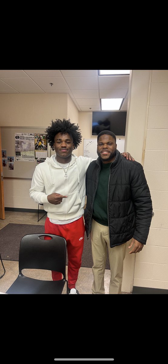 Kyrell Harrisjr (@kyrell3harris) on Twitter photo After a great conversation with <a href="/CoachCedWhit/">Ced Whitaker</a> I am blessed to receive an offer from the university of Slippery Rock💚#blessed <a href="/coachmo76/">coach mo</a> <a href="/kenmoyer52/">Ken Moyer’s Sports Page</a> After a great conversation with <a href="/CoachCedWhit/">Ced Whitaker</a> I am blessed to receive an offer from the university of Slippery Rock💚#blessed <a href="/coachmo76/">coach mo</a> <a href="/kenmoyer52/">Ken Moyer’s Sports Page</a>