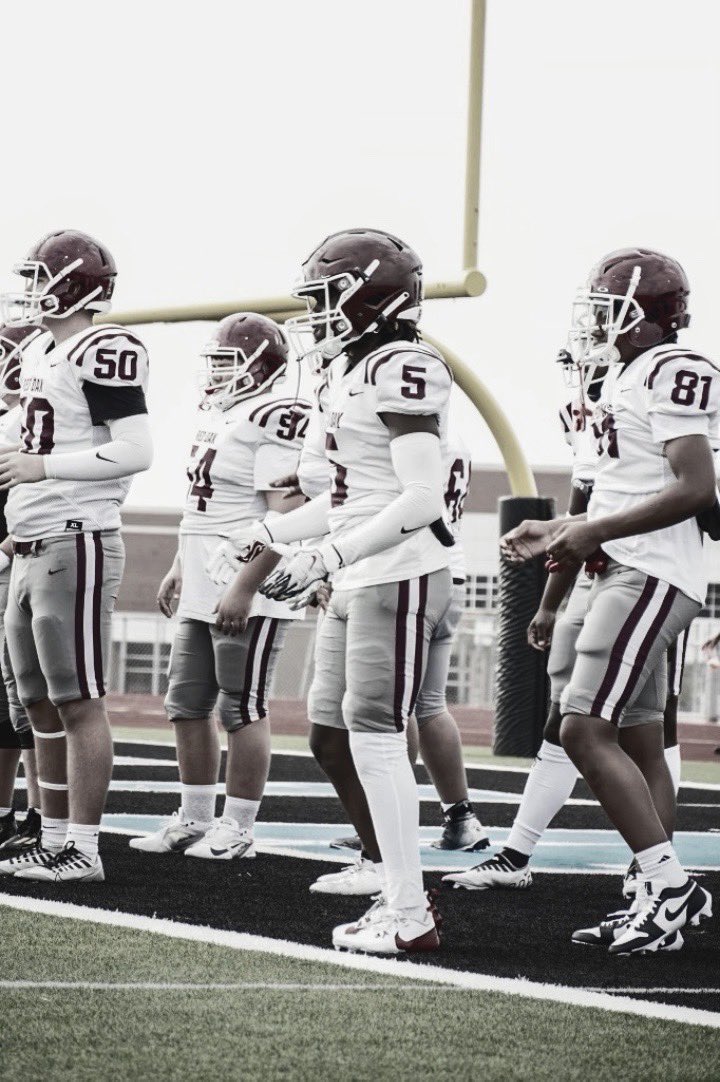 chris_lottjr's tweet image. Check out my szn highlights hudl.com/v/2MBZBW @rohawksfootball @CoachTraun @MRcoachP @TrueBuzzFB @PrepRedzoneTX @BHoward_11 @TXTopTalent