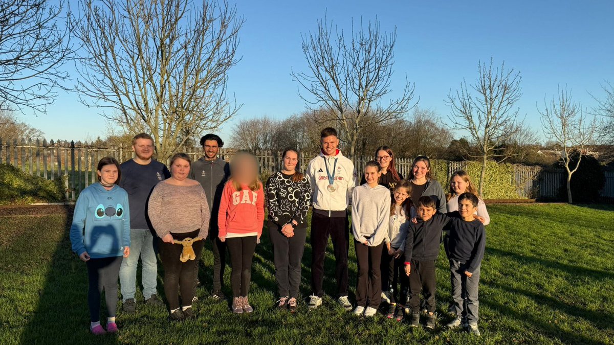 Active Essex Foundation (@ae__foundation) on Twitter photo Did you see <a href="/LewisJRich/">Lewis Richardson</a> got out to see an @EssexActivAte Winter #HAF2024 club.
Lewis really values his connection to the community, and we think it's great that he wants to inspire young people, like him, to get involved in physical activity and sport. Did you see <a href="/LewisJRich/">Lewis Richardson</a> got out to see an @EssexActivAte Winter #HAF2024 club.
Lewis really values his connection to the community, and we think it's great that he wants to inspire young people, like him, to get involved in physical activity and sport.