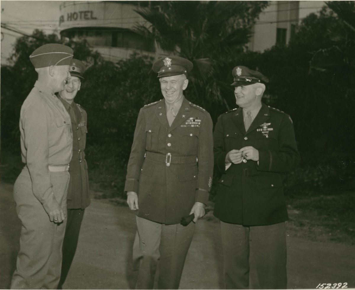 MelissasLibraryLife tweet media