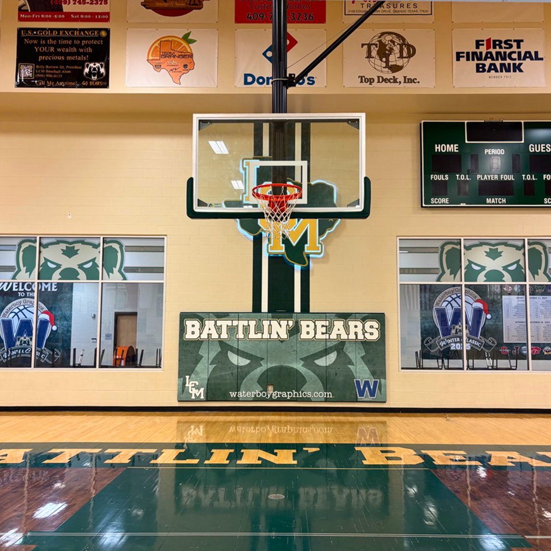 waterboy_tx's tweet photo. We recently partnered with Mauriceville HS to provide everything from the new illuminated sign to the graphics on the school’s gym pad and sponsor their Christmas Classic Basketball Tournament. 

#WaterboyGraphics #SportsGraphics #WindowWraps  #MauricevilleHS #BasketballGraphics https://t.co/uIks7nY0zF