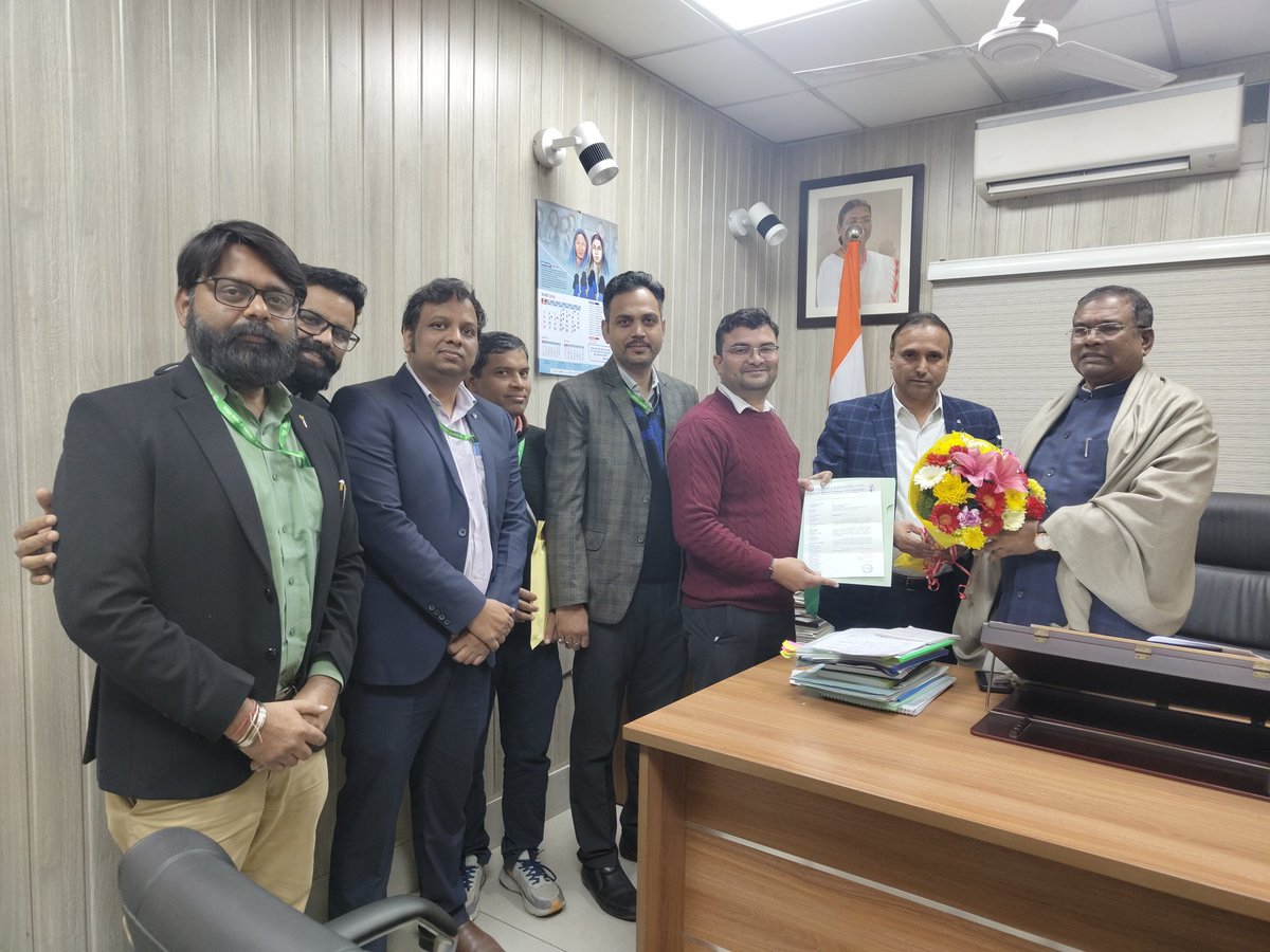 CS_SCSTWelfAsso's tweet photo. A delegation of #CS_SCSTWelfAsso met Sh @fskulaste , Chairman SC ST Parliamentary Committee today, wished him a happy 2025 and thanked him for his intervention in ensuring promotion of 2014 ASOs of #CSS . A book on Dr Ambedkar was also presented to him. @AmitCSS11 @kunalrgautam https://t.co/EJdO4ioiSG