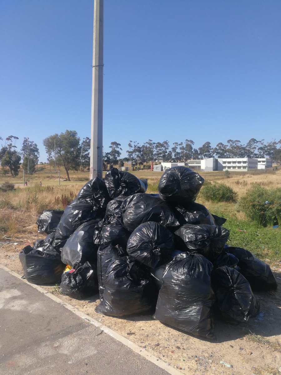Not the best scenes after the festive season at the river, but thanks to our eco-warriors, this litter won't end up in our rivers. 91 bags at 308kg. Illegal dumping remains, what feels like, an unbeatable problem. But we will continue the flight against pollution 💪