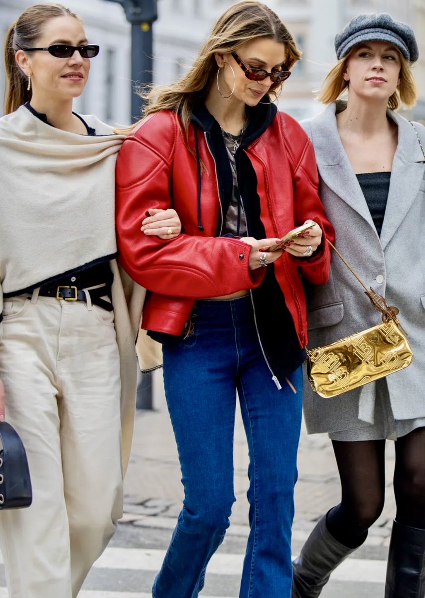Eveline Ruehlin (@enilev) on Twitter photo 👛 2025 in #fashiontech: More #human, more #automated
By <a href="/MaghanMcD/">Maghan McDowell</a>
(Vogue Business)
The year will be marked by growing tension as #AI promises to create #efficiencies and #consumers push back
👉voguebusiness.com/story/technolo…
<a href="/Revgigi/">REVEILLON #CES2025 #CES2025W3TF #CES2024w3T #CES24</a> <a href="/jblefevre60/">Jean-Baptiste Lefevre</a> <a href="/BetaMoroney/">Tony Moroney</a> <a href="/JimHarris/">Jim Harris</a> 👛 2025 in #fashiontech: More #human, more #automated
By <a href="/MaghanMcD/">Maghan McDowell</a>
(Vogue Business)
The year will be marked by growing tension as #AI promises to create #efficiencies and #consumers push back
👉voguebusiness.com/story/technolo…
<a href="/Revgigi/">REVEILLON #CES2025 #CES2025W3TF #CES2024w3T #CES24</a> <a href="/jblefevre60/">Jean-Baptiste Lefevre</a> <a href="/BetaMoroney/">Tony Moroney</a> <a href="/JimHarris/">Jim Harris</a>