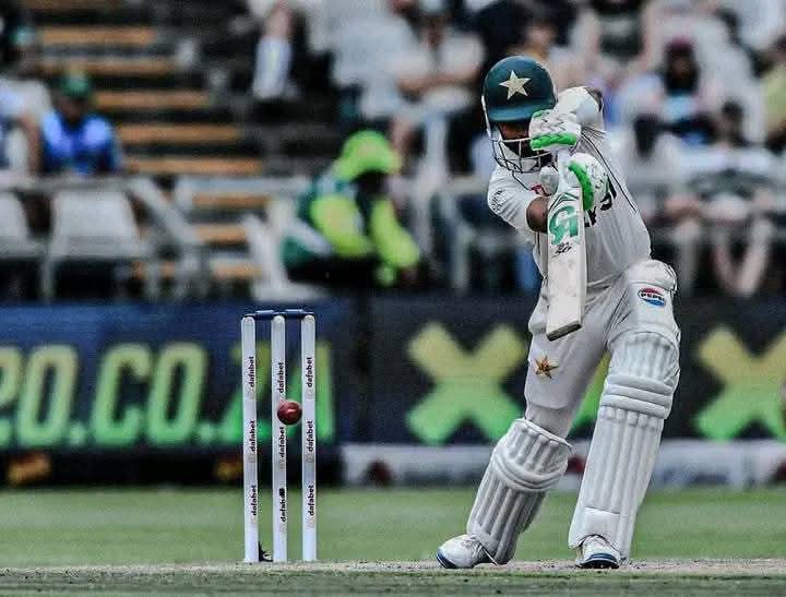 hamad_aslam05's tweet photo. Breaking News

Babar azam will charge 7 crore per year for using CA bats.

He will also gets bonus from CA sports for scoring 50s and 100s.

Remember this is the biggest deal of Pakistan cricket history

#casports #BabarAzam𓃵 https://t.co/691nn6xlPx