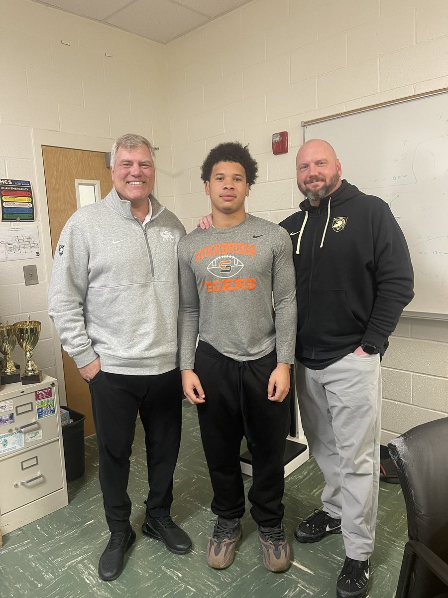 Jared Anthony (25’ LB) (@jaredanthony09) on Twitter photo Thank you <a href="/CoachNateWoody/">Nate Woody</a> and <a href="/OLBeastCoach03/">Nate Fuqua</a> for pulling up on me. I love that we were able to Connect, Talk and Spend time tgthr !
I appreciate the Love <a href="/ArmyWP_Football/">Army Football</a>
<a href="/BridgeBoysFB/">Stockbridge Football</a> <a href="/Coach_Bama/">Kendrick Callier</a> <a href="/CoachCook51/">Coach Cook</a> <a href="/CoachDUBB_/">Dubb Wilson</a> <a href="/BKKnightNation/">Black Knight Nation</a> <a href="/goblackknights/">#GoBlackKnights</a> <a href="/RecruitGeorgia/">Recruit Georgia</a> Thank you <a href="/CoachNateWoody/">Nate Woody</a> and <a href="/OLBeastCoach03/">Nate Fuqua</a> for pulling up on me. I love that we were able to Connect, Talk and Spend time tgthr !
I appreciate the Love <a href="/ArmyWP_Football/">Army Football</a>
<a href="/BridgeBoysFB/">Stockbridge Football</a> <a href="/Coach_Bama/">Kendrick Callier</a> <a href="/CoachCook51/">Coach Cook</a> <a href="/CoachDUBB_/">Dubb Wilson</a> <a href="/BKKnightNation/">Black Knight Nation</a> <a href="/goblackknights/">#GoBlackKnights</a> <a href="/RecruitGeorgia/">Recruit Georgia</a>