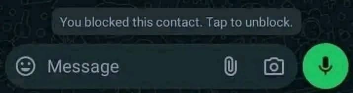 أعتذر لك
لأنني قدمتك على نفسي
ولأنني منحتك قيمة ومكانة تعلو فوق مكانتي
أدركت أنك لا تحبني
جعلتني أستنزف طاقتي
وحان الوقت لأقدم قلبي على كل شيء
لا يشبهك قلبي
قلبي صادق
وأنت يشبهك قلب يخون مثلك
أعدك
لن أصفح عنك أبدا
ولن أقبلك كجزء من ماضٍ في حياتي بعد اليوم
أنت غفلة
وجل من لا يسهو.