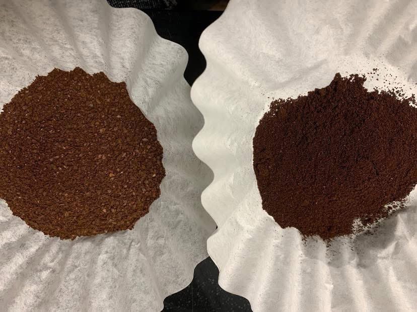 vanzijlruan's tweet image. On the left, you see coffee. It starts as beans, coarsely ground. Hot water flows over it, brewing enough for 10 cups.
On the right, there's espresso.  From finely ground beans, a small amount is compressed under 30 pounds of pressure into a puck. Then, hot, pressurized water is…
