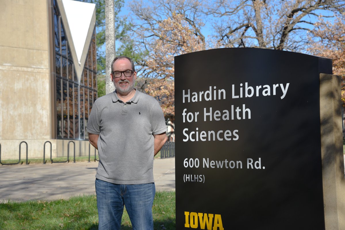 🏞️ Do you know how many national parks there are in the continental US? Chris Childs, clinical education librarian at #uiowahardinlibrary, has visited 43. Learn how many he has left and hear about his recent trip in today's staff spotlight &gt;&gt;&gt; blog.lib.uiowa.edu/news/2025/01/0…