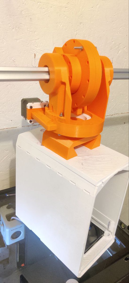 MolonLabeVC's tweet photo. $BTC Tech Nerd Army !
#Solarbit
Last Update for today ! speak peek of the 0$/kwh machine coming together . I certainly think if looks more refined than the original prototype !
Still loads of PoW to be done ! https://t.co/teBqEObwY0