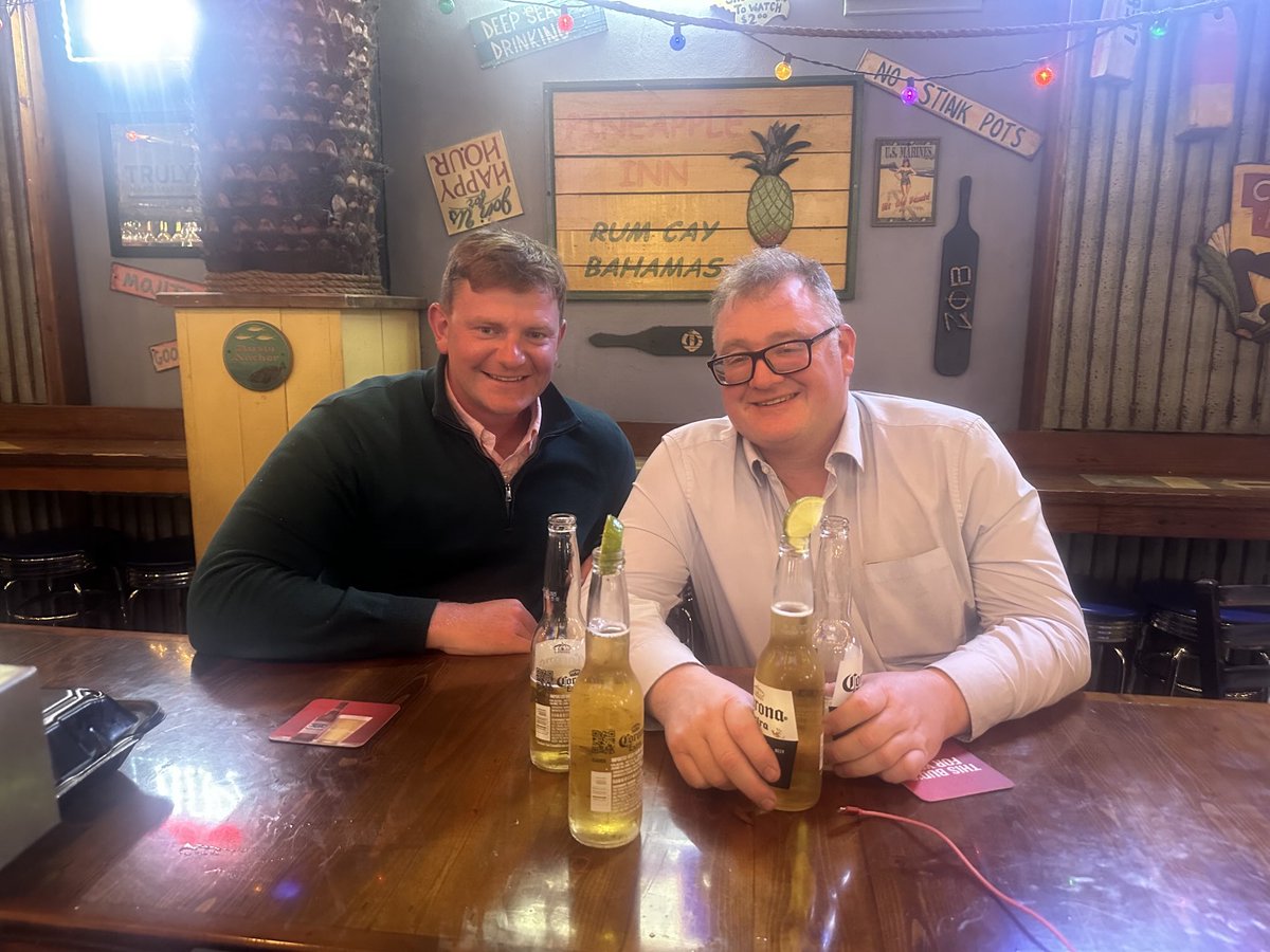 Undersoil cooling rather than heating is on ⁦<a href="/QuinnerAnthony/">Anthony</a>⁩ mind at the moment. Talking turf, turf politics and  generally anything about turf with Coolmore’s top Turf Superintendent in balmy Florida this evening.