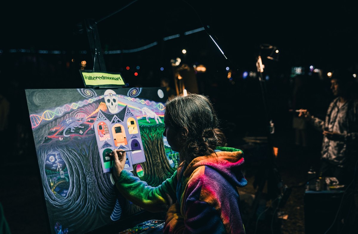 SOSMP's tweet photo. 📢 Calling all food/craft vendors, visual artists, yoga/workshop instructors, and press/media!
@resonatesuwann1 applications are still open! https://t.co/mqCzwbyVs2
📸 @davidarmasphoto
#SOSMP #MusicLivesHere https://t.co/D6KZ10Oyoj