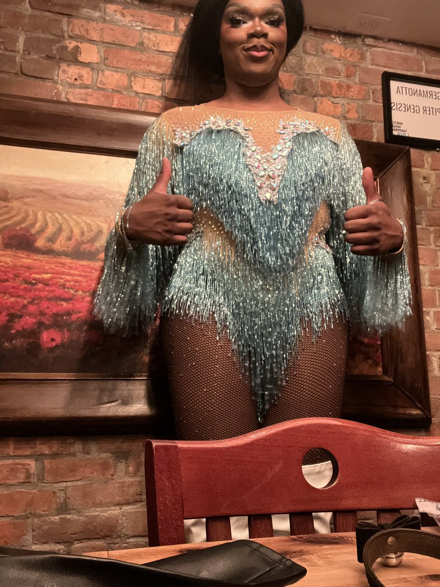 𝙰𝙽𝙰𝙽𝙸𝙰 tweet media