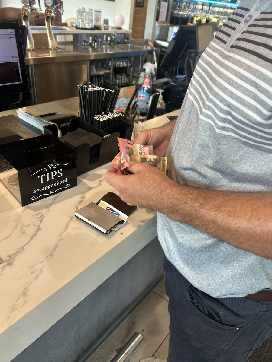 Over to Australia just to give him a beating 🤣 -8 today to hammer the auld <a href="/j_cyall/">joe caffrey</a>. $500 down