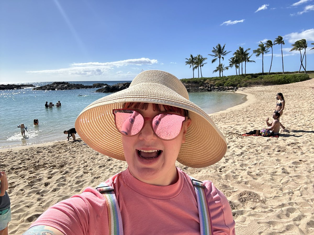 Sorry I’ve been a little MIA. I’ve been visiting family but I’ll be home and starting some projects on the 14th!

How’s everyone’s new year going??